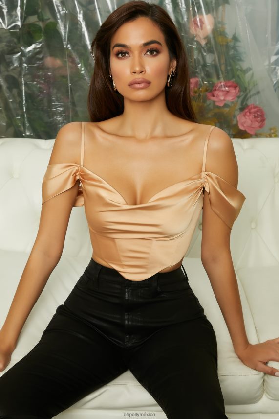 beige top corto estilo corsé con cuello vuelto y hombros descubiertos sin aliento Oh Polly mujer recopilación 6N8XHD709